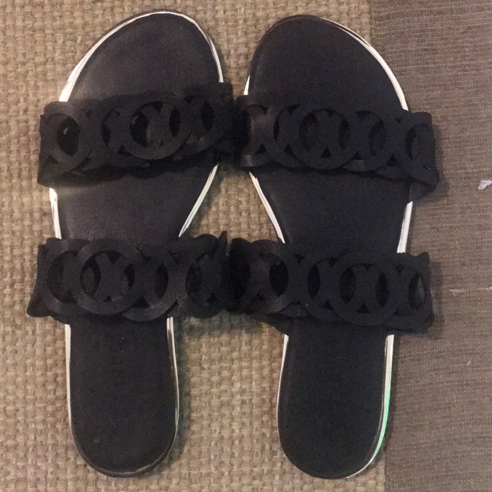 Flat sandals NWOT. Never worn.